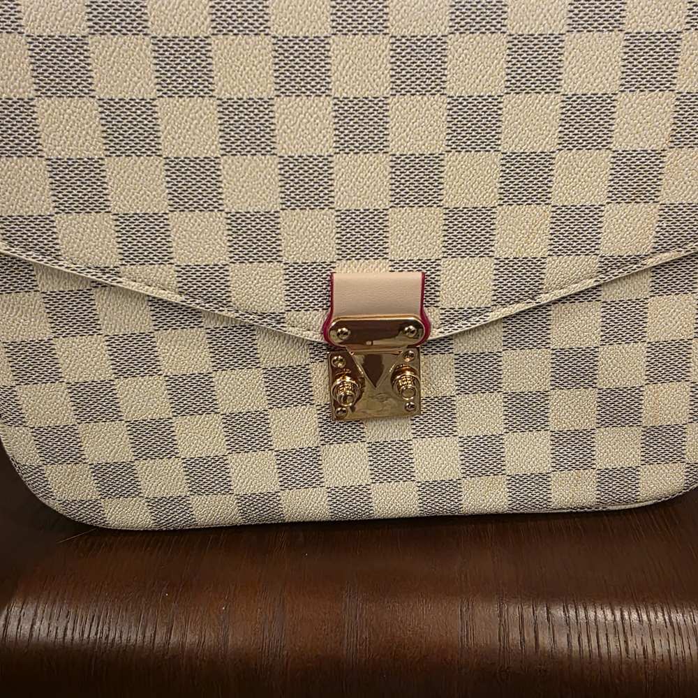 Cream and Gray Checkered Crossbody Bag - Picture 2 of 6